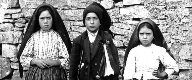 Pastores de Fatima (Lucía, Francisco y Jacinta) 1917.