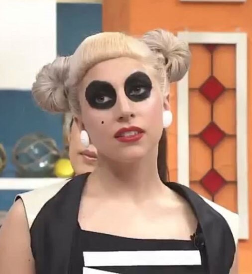 Ojos Panda (Black Eye Pedo and Panda Eyes)